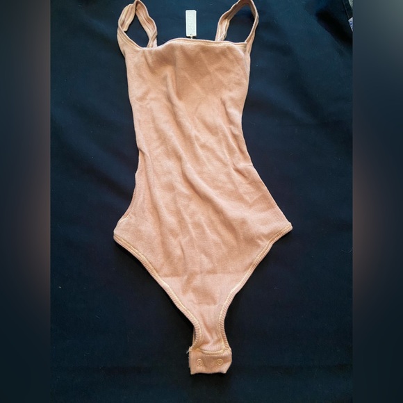 SKIMS Other - Skims ribbed body suit